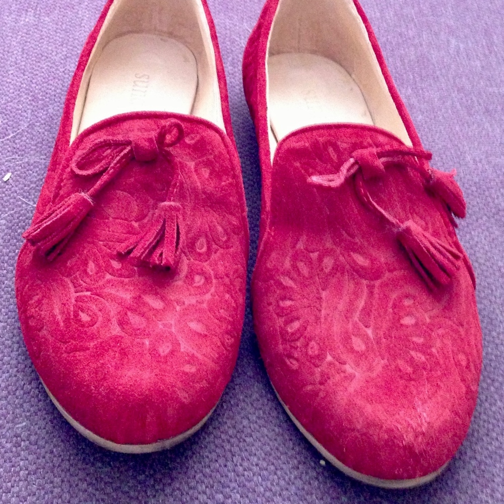 Red Sundance Suede Bow Moccasins size 7.5 (EUR 38)